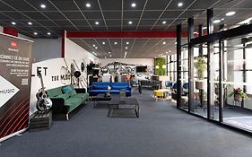 Ibis Paris Pantin Eglise